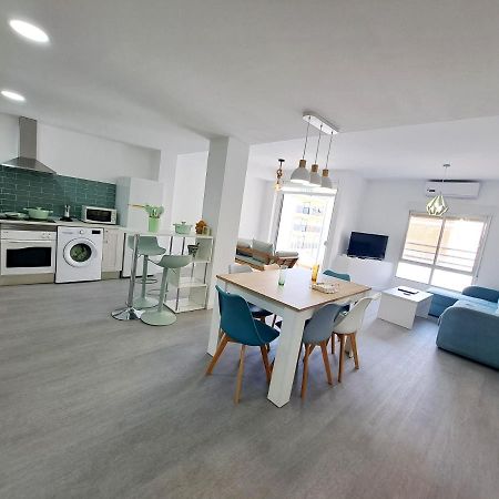 شقة Amplio Piso Con Terraza A 50 M De Playa ميرامار المظهر الخارجي الصورة