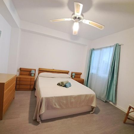 شقة Amplio Piso Con Terraza A 50 M De Playa ميرامار المظهر الخارجي الصورة