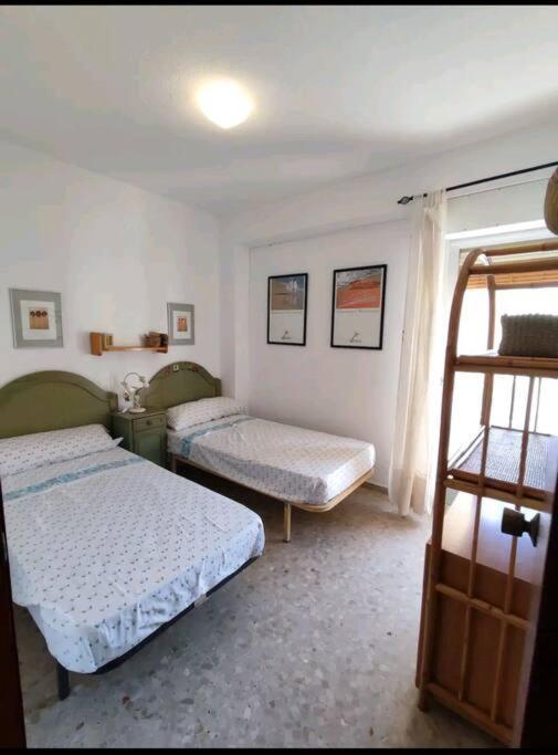 شقة Amplio Piso Con Terraza A 50 M De Playa ميرامار المظهر الخارجي الصورة